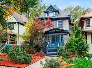 307 S Taylor Ave, Oak Park, IL 60302