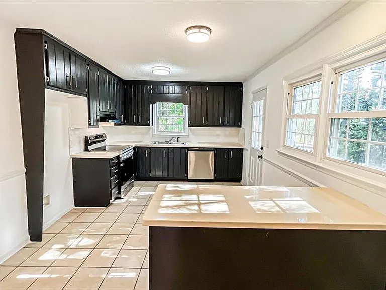 3276 Hickory Bluff Dr — Photo 5
