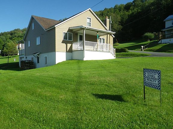 3rd image of 113 McClain St