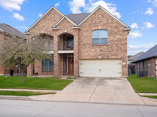 1725 Quails Nest Dr, Fort Worth, TX 76177