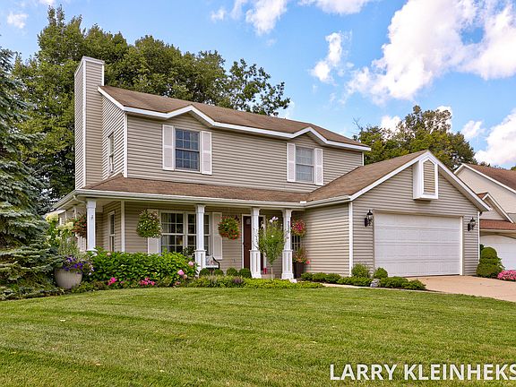 2nd image of 736 Beech Creek Dr