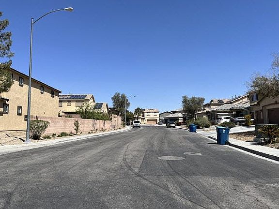 2nd image of 4021 Grant Hill Ave