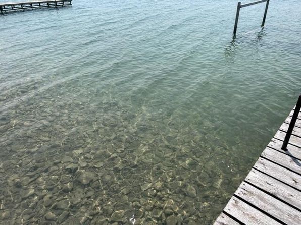 7597 McCreery Dr, Presque Isle, MI 49777