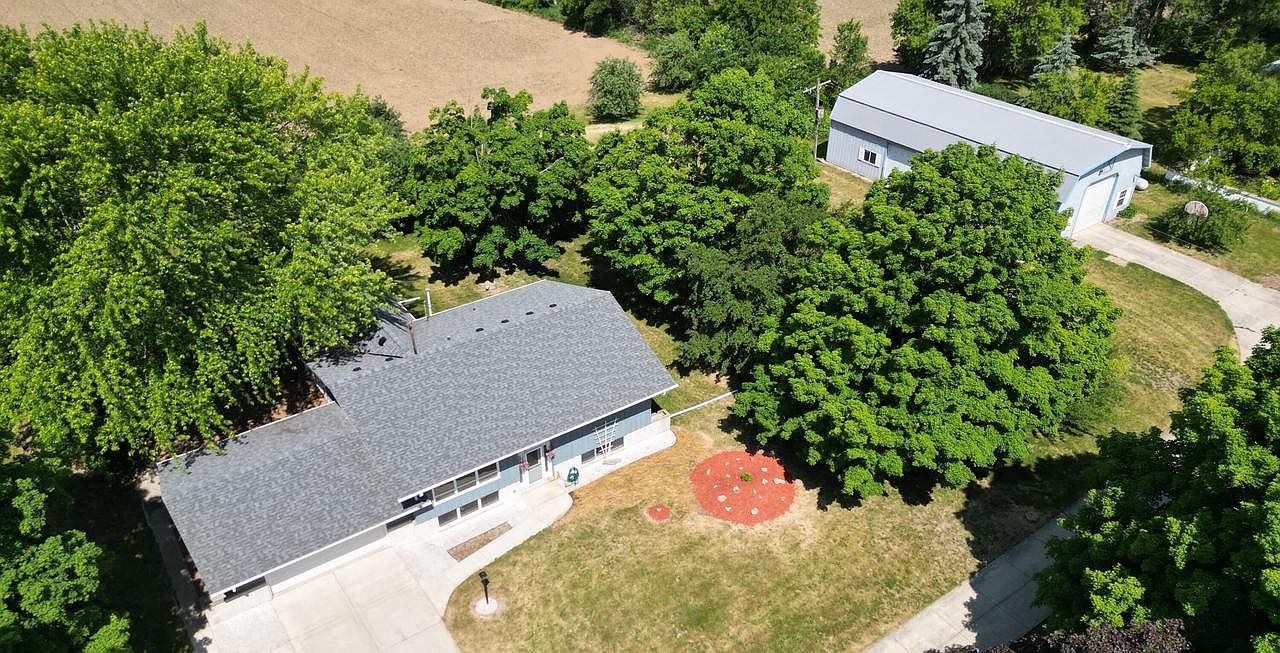 W225S10525 Big Bend DRIVE, Big Bend, WI 53103 Zillow