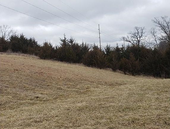 2nd image of 10851 G76 Hwy