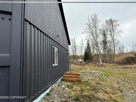 3rd image of 5900 S Irving Pl