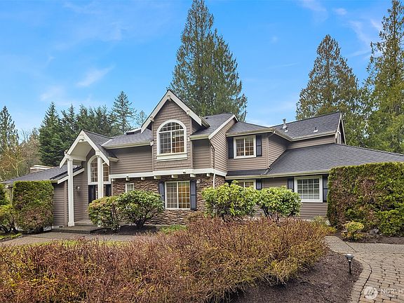 3rd image of 2821 252nd Avenue SE