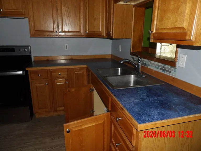 155 N 17th Ave — Photo 11