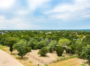1065 Whispering Oaks, China Spring, TX 76633