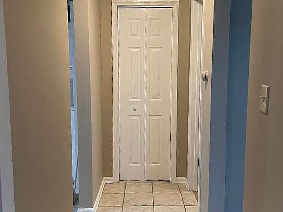 4th image of 3002 N Linden St