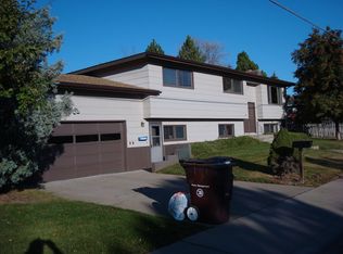 2520 Fox Farm Rd, Great Falls, MT 59404