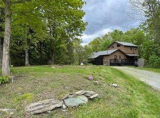 4005 North Rd, Castleton, VT 05735