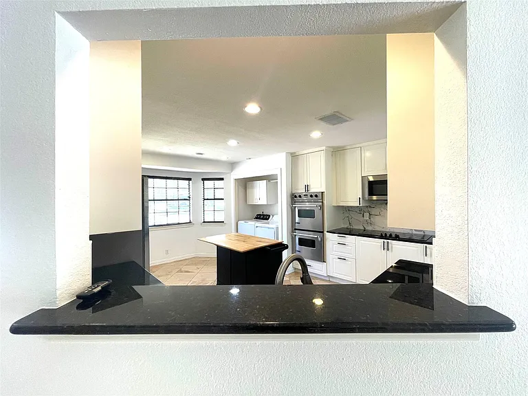 10431 Scotland Well Dr — Photo 16