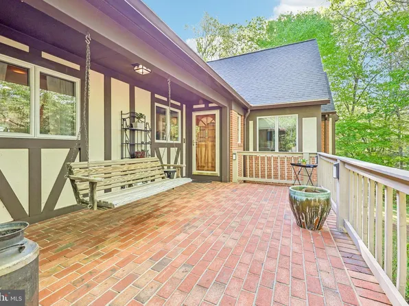 2015 Kelly Ct, Amissville, VA 20106