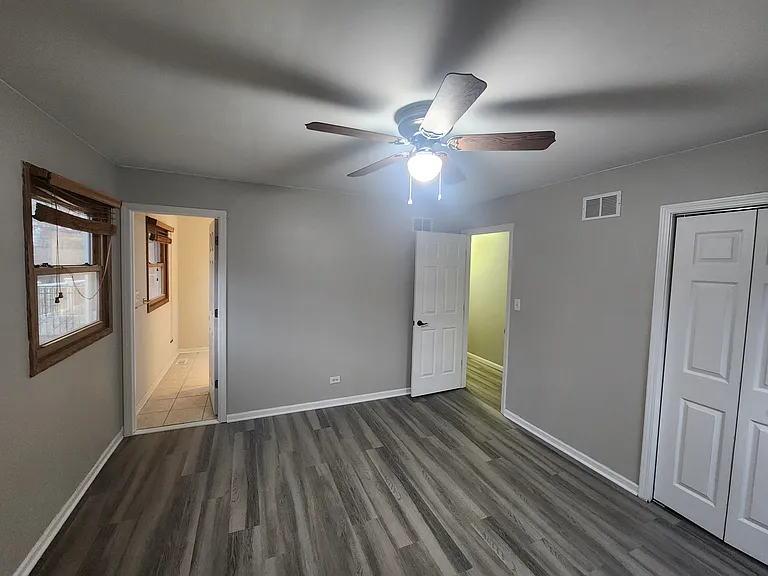 39W496 Hemlock Dr — Photo 20