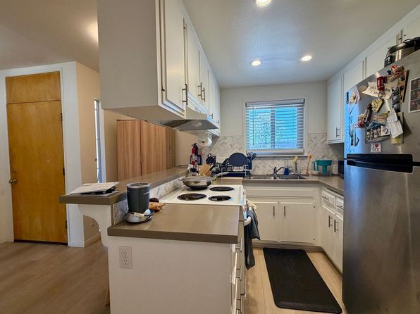 2790 Madison St APT C