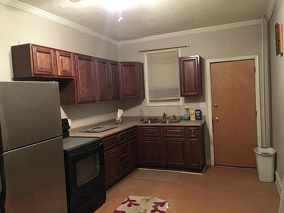 3rd image of 6137 Torresdale Ave