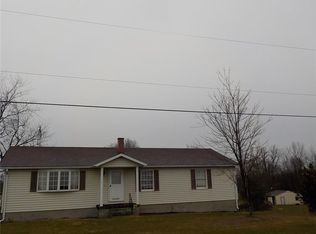 10453 Parmenter Rd, North East, PA 16428