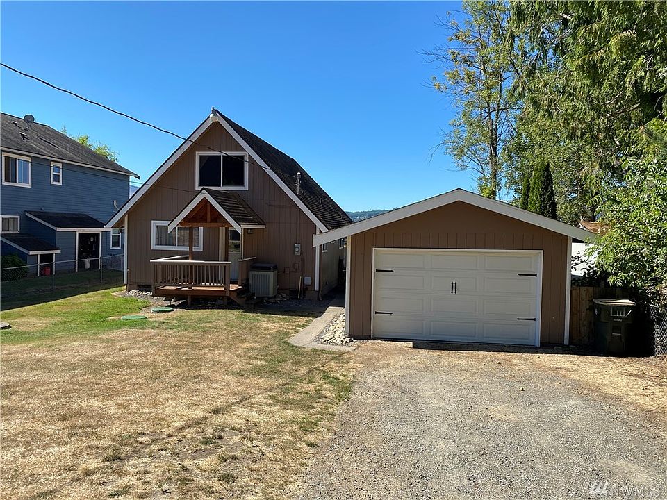 1st image of 15741 Wildaire Dr SE