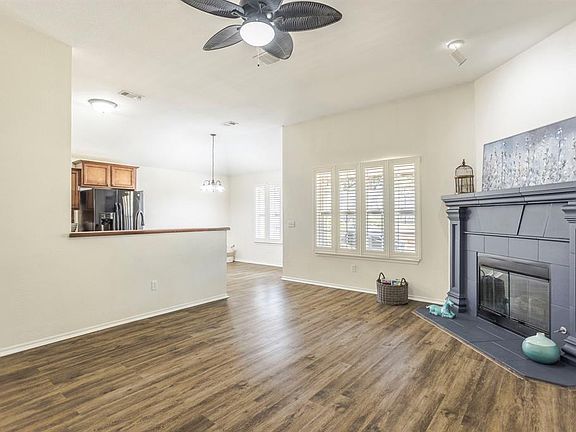3rd image of 317 Tecumseh Meadows Dr