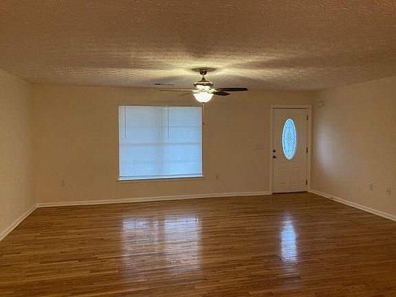 2nd image of 105 McClure Rd