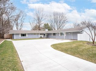 4905 SW 18th St, Des Moines, IA 50315