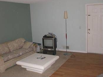 4th image of 36 Arapaho Pl #1718