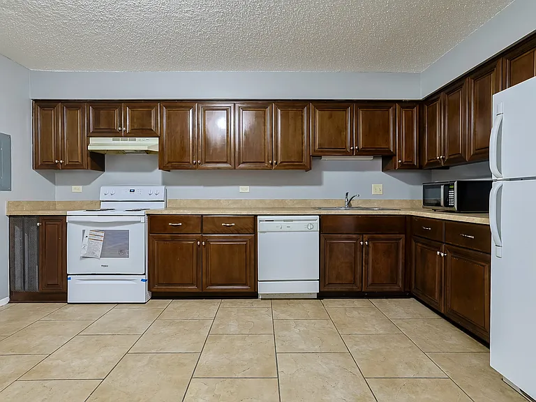 212 Madison St #1A — Photo 3