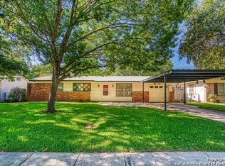 5106 Coral Mist St, Kirby, TX 78219