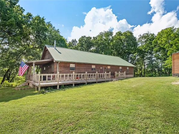 10890 Gates Ln, Pea Ridge, AR 72751