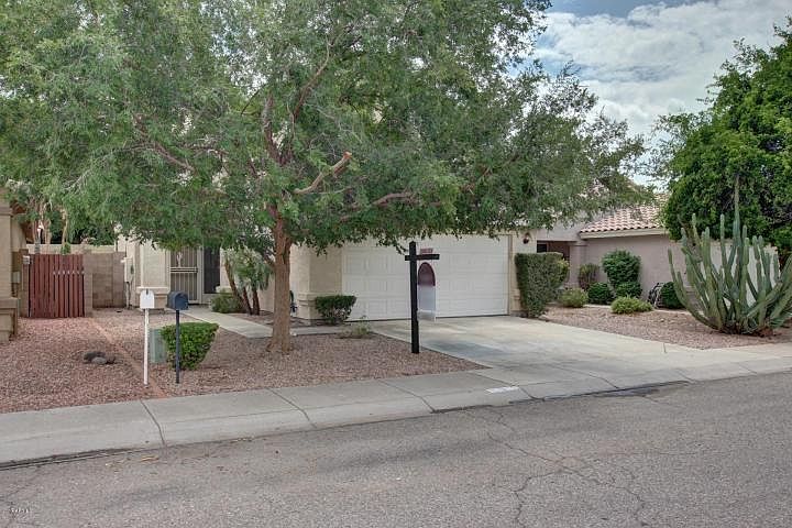 1st image of 19615 N 49th Ave
