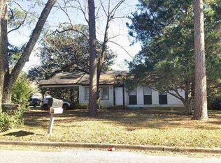 200 S Valencia Dr, Albany, GA 31707