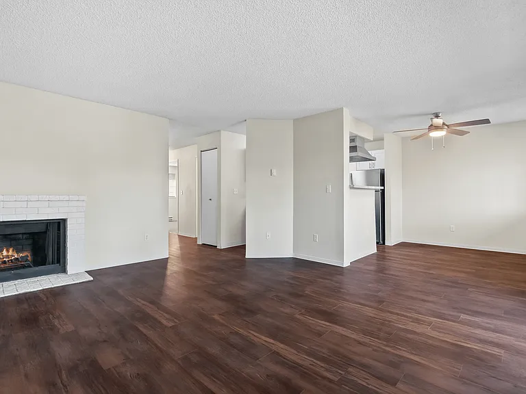 Embrace modern living in this spacious and inviting open-concept room. Embrace modern living in this spacious and inviting open-concept room.