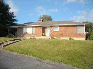 376 Seddon St, Bland, VA 24315