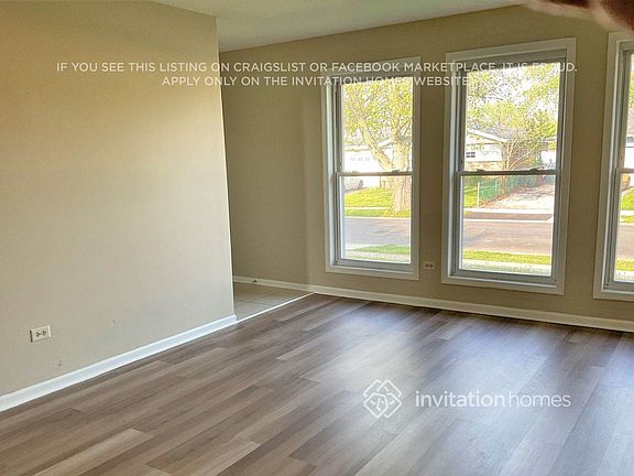 2nd image of 16460 Roy St