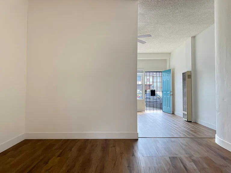 703 Linden Ave #703 — Photo 7