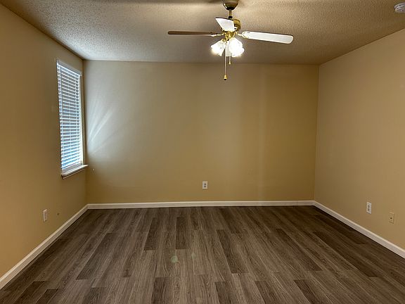 5th image of 1219 McMillan Dr