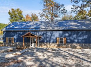 834 Emerald Hills Dr, Edwards, MO 65326