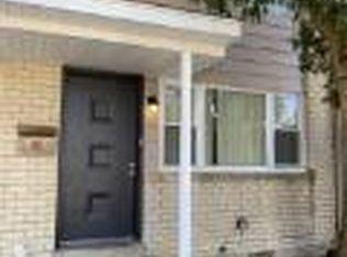 704 Mohawk St, Allentown, PA 18103