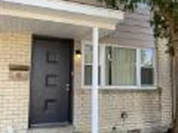 704 Mohawk St, Allentown, PA 18103