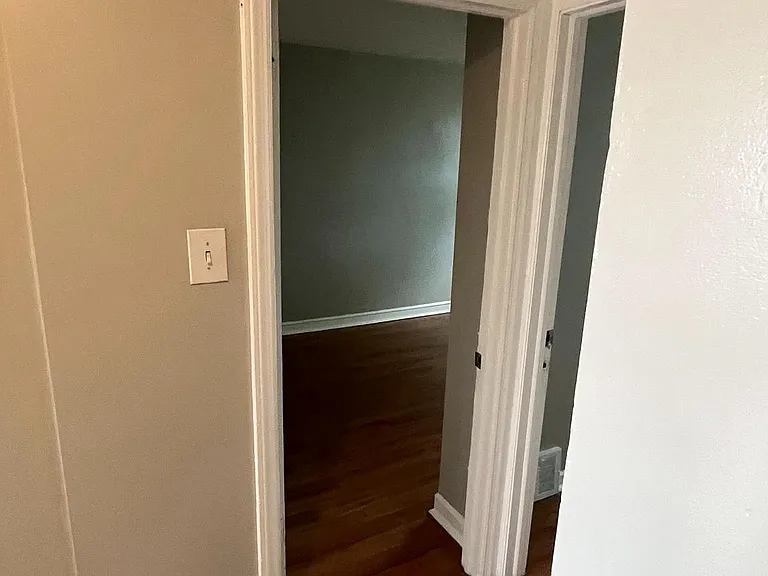 1127 S Merrimac Rd — Photo 10