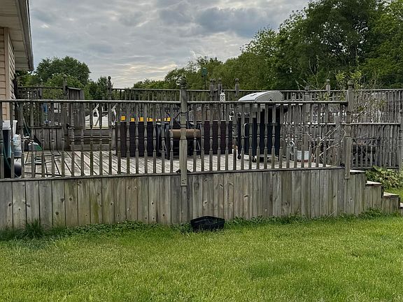 5th image of 165 Baker Ln