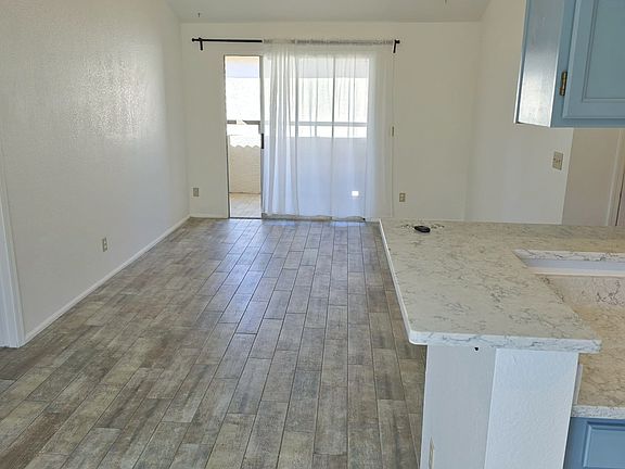 5th image of 10610 S 48th St Unit 2044