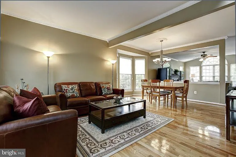 43555 Hyland Hills St — Photo 5