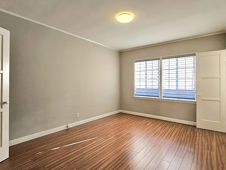 1020 S Norton Ave #1020B — Photo 18