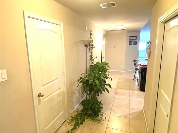 2nd image of 18303 Trace Pointe Ln