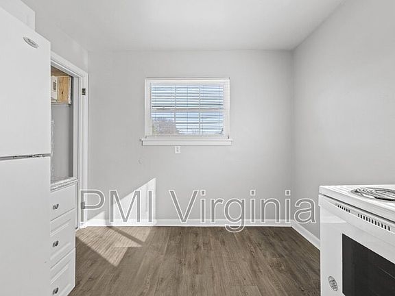 5th image of 2239 Hanson Ave APT 3