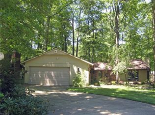 32554 Northwood Ct, North Ridgeville, OH 44039
