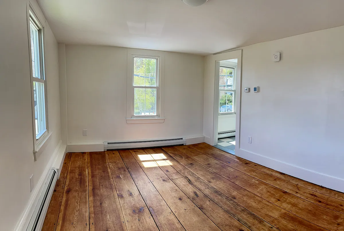 Building Photo - 15 Winthrop St #3