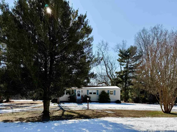 40 Glade Rd, Delmont, NJ 08314